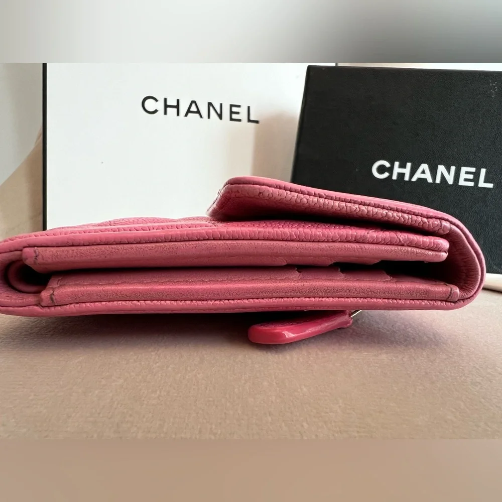 CHANEL  Caviar Leather Boy Flap Wallet Quilted Pink Great Condition/ Great Deal